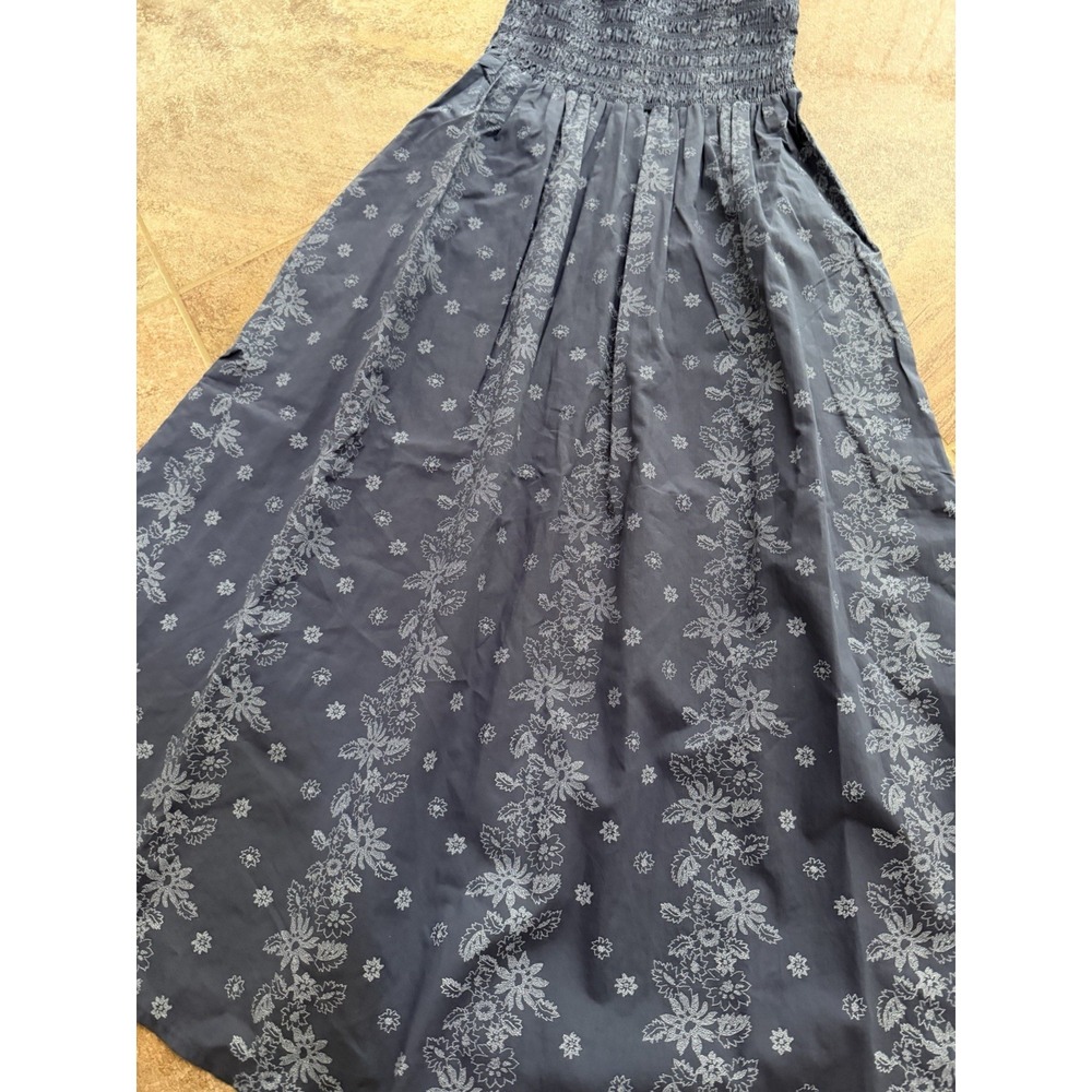 Women's Universal Thread Blue Floral Print Smocked Midi A-Line Dress Size XS NWT - Picture 2 of 7